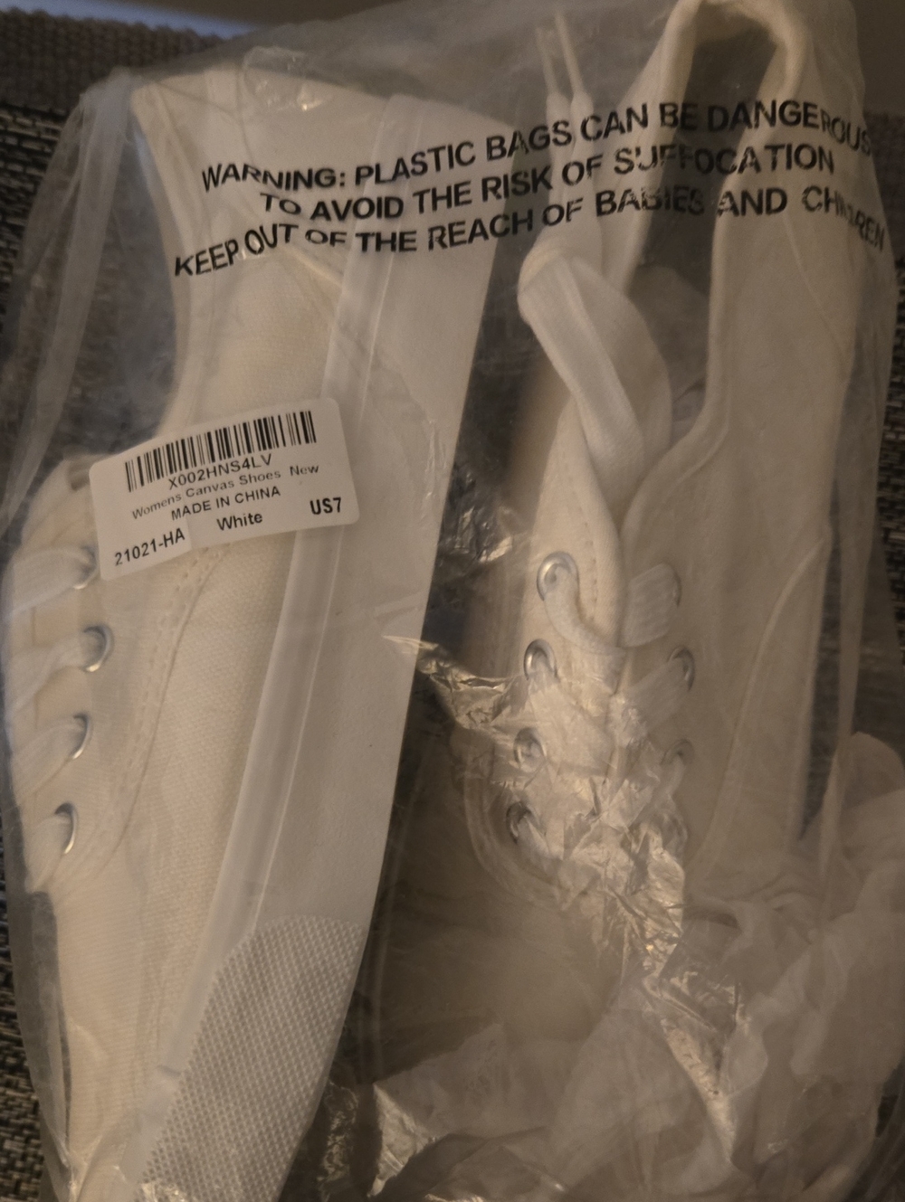 New in Package Classic White Canvas Sneakers - Picture 5 of 5